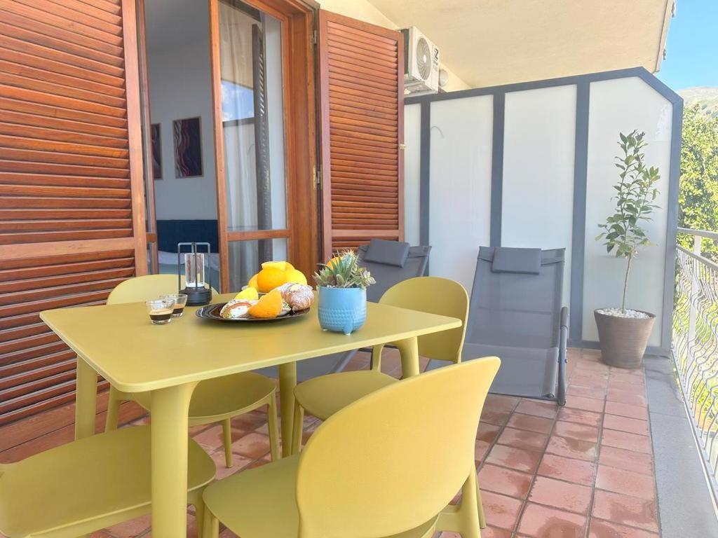Dama View By Holidays Appartement